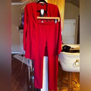 NWT - Paying it forward, blazer set - red